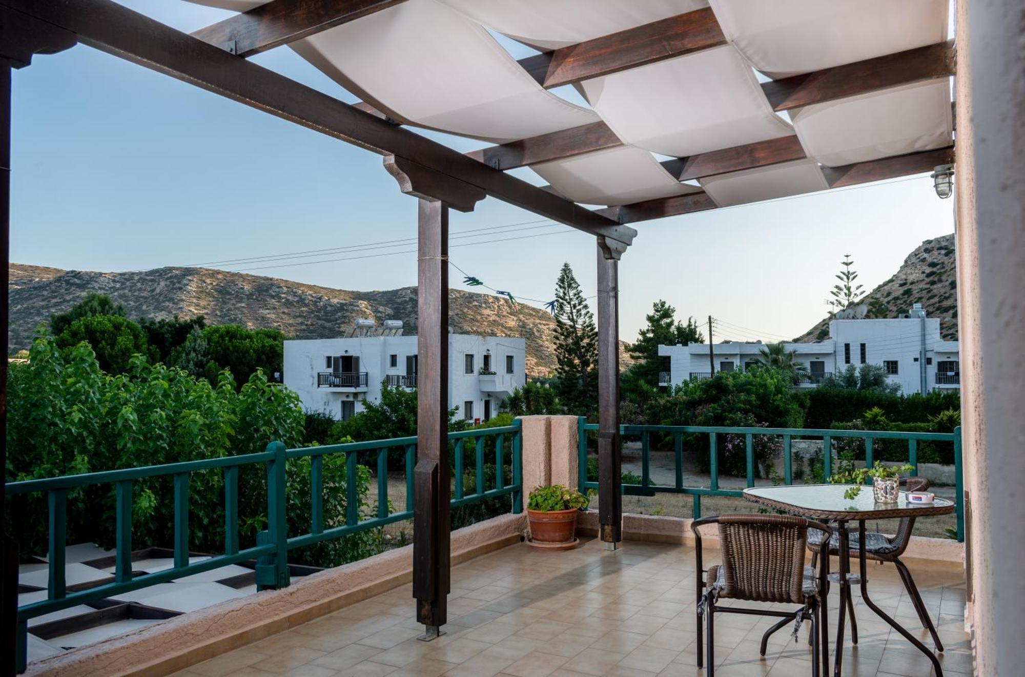 Filia Rooms Matala  Bagian luar foto
